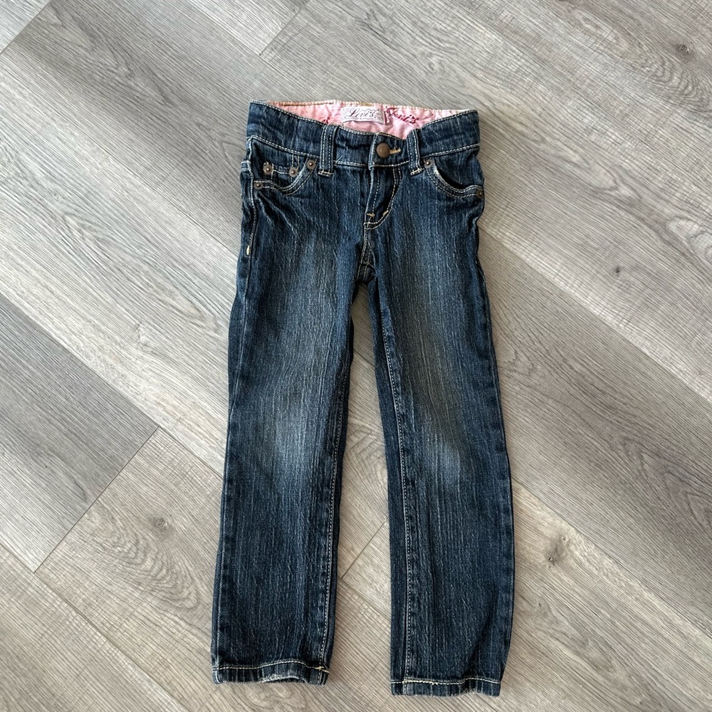 4/20$ Levi's girls toddler straight leg jeans size 4 slim